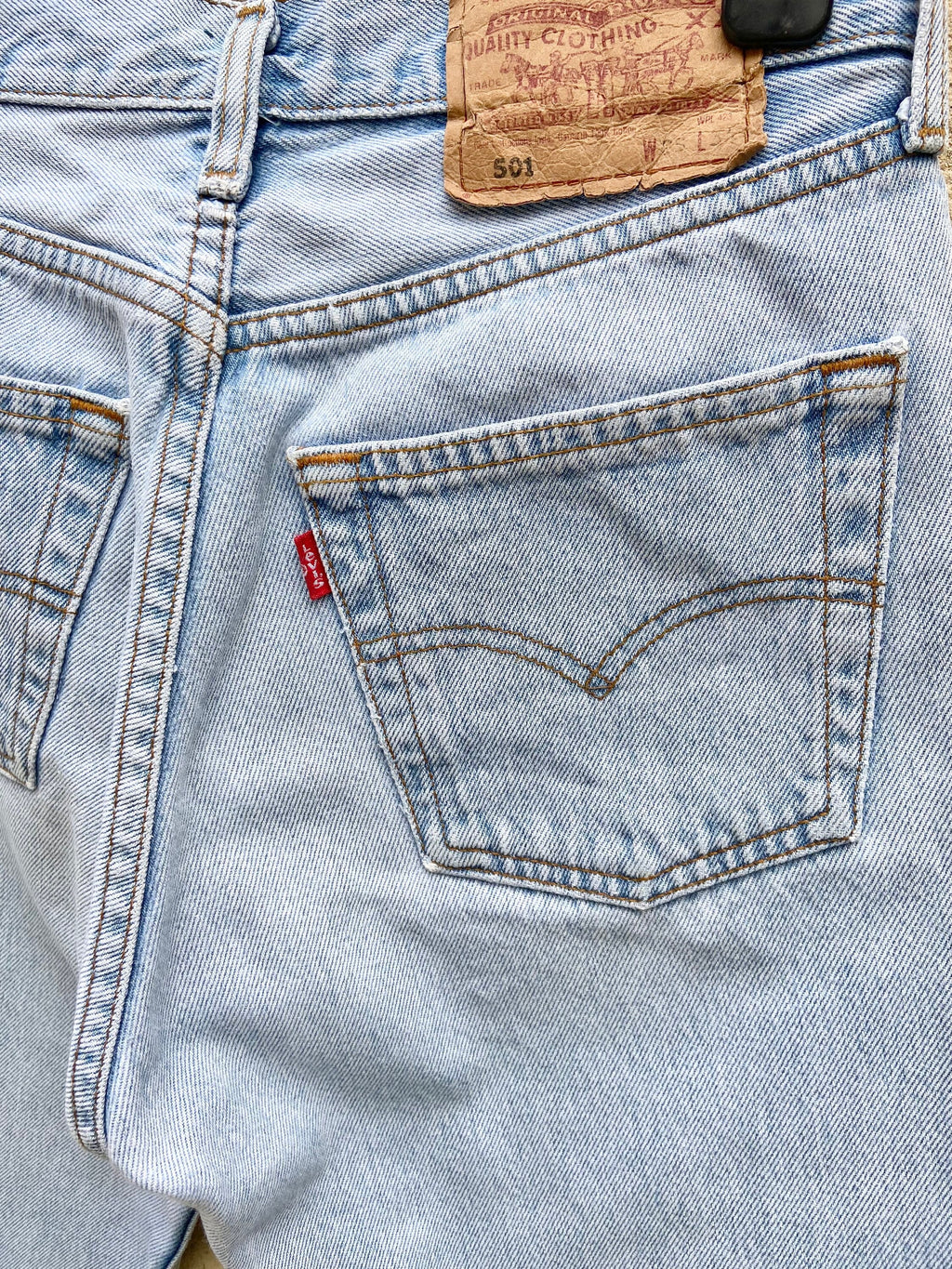 Vintage Levi’s 501 w26 L27  90s
