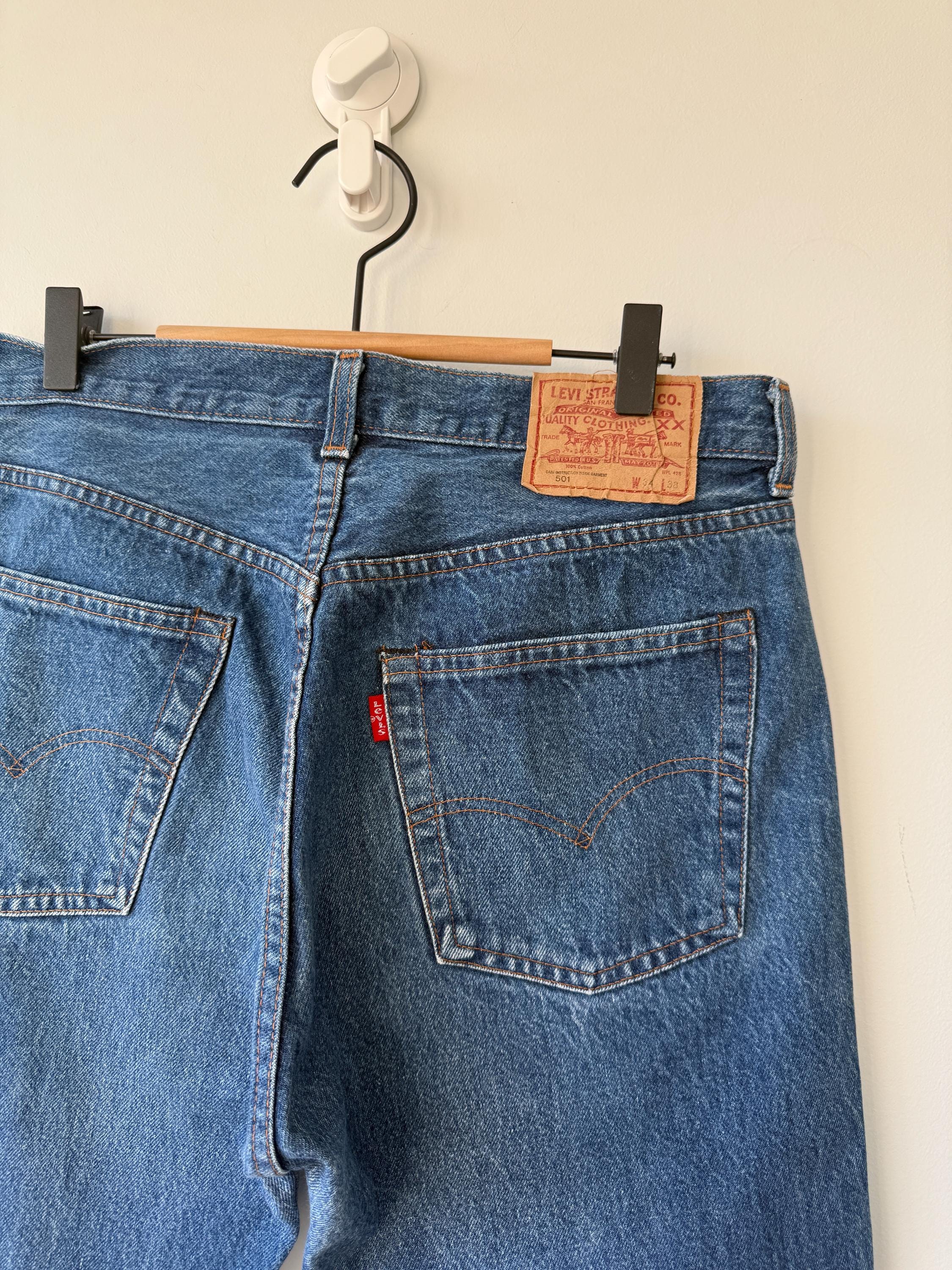 W31 L29 vintage Levis 501 30-31” measured raw blue dark blue made in 70s/80s