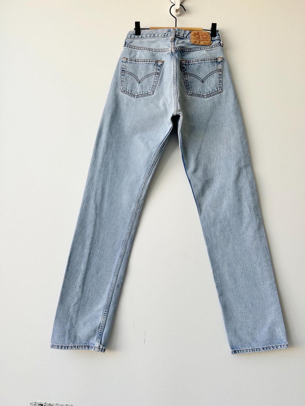 Levis 501 vintage w27 L33 Levi’s light faded denim straight leg Levi’s 501 90s vintage 501  (27”/26” waist)