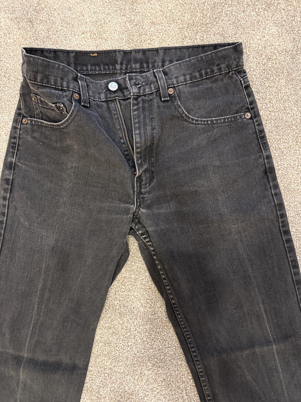 w31 L29 Levis 505 vintage black faded black grey made in 90s Canada  straight leg jeans 505 vintage 30”/31” waist