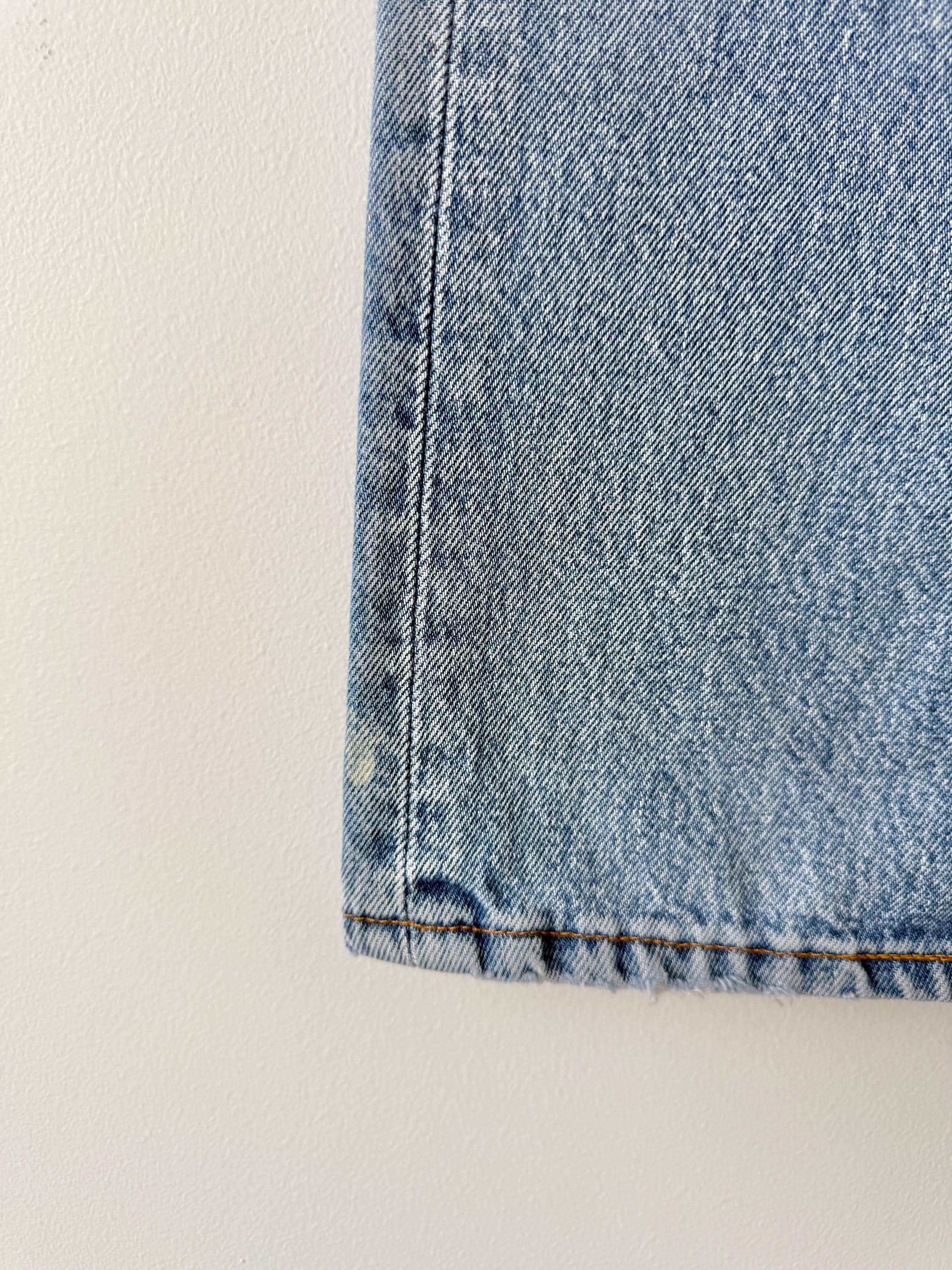 W28 L29 vintage Levis 501 27-28” measured waist faded made in USA 90s