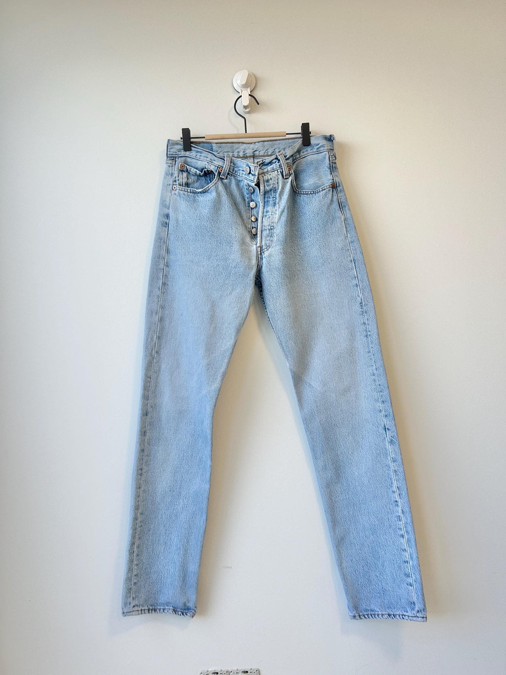 Levis 501 vintage w30 L33 Levi’s light blue fade straight leg USA 90s Levi’s 501 vintage 501  30”29” waist