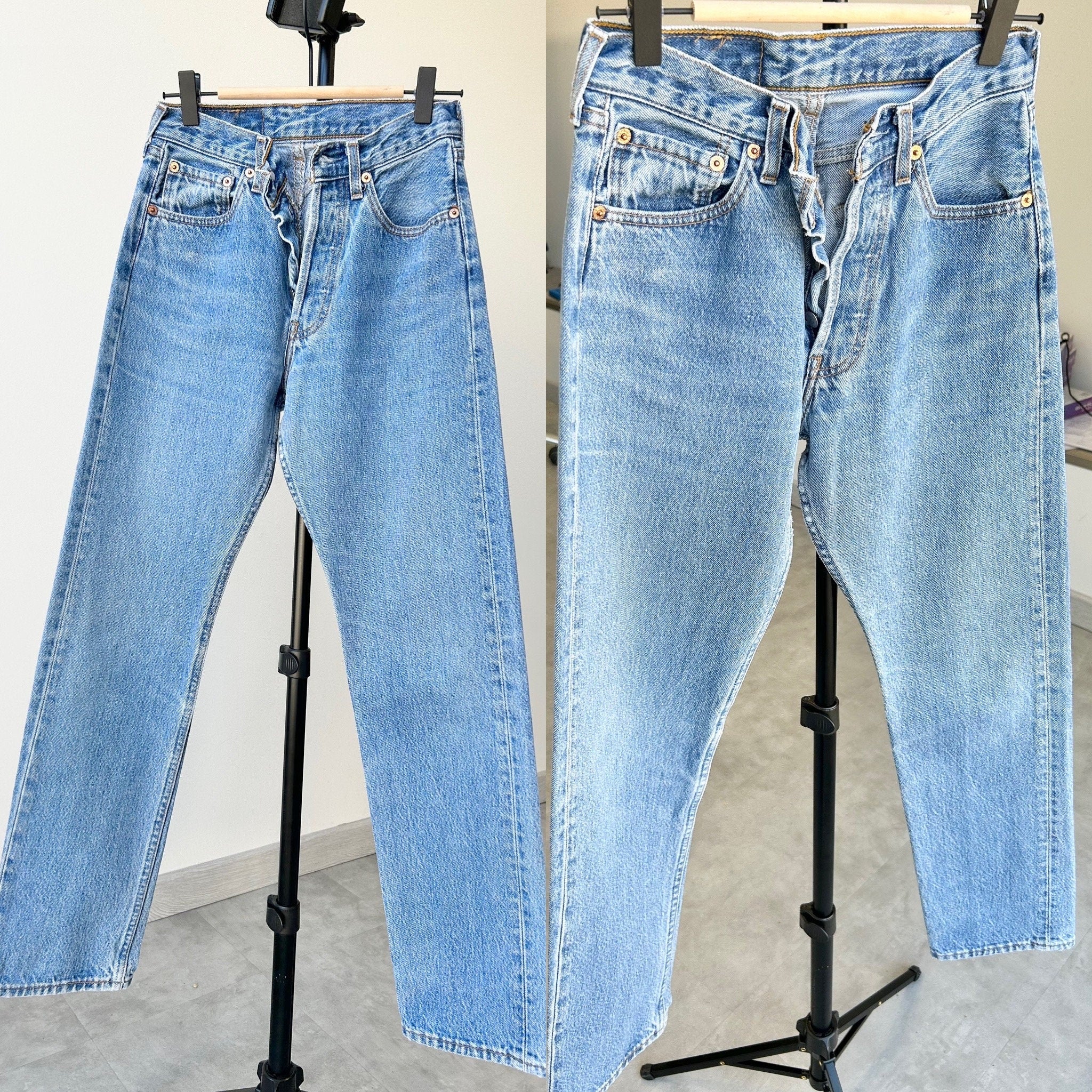 Levis 501 jeans w24 L30 light blue 501 stone wash  blue vintage 501s made in 90s