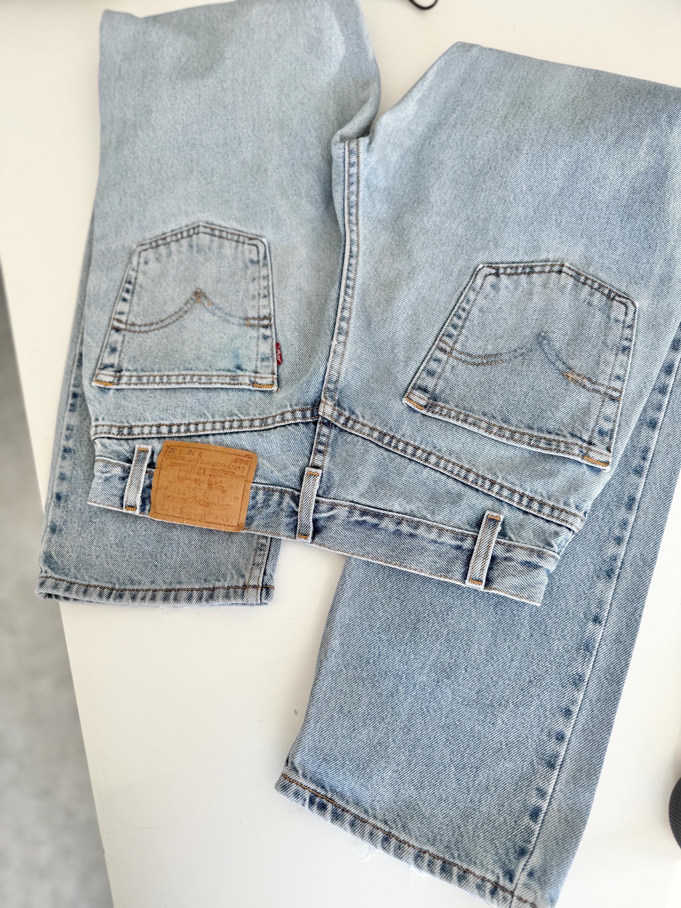 Levis 505 vintage w28/29 L31 light blue 505s made in Columbia straight leg jeans 501 28”/29” waist hols