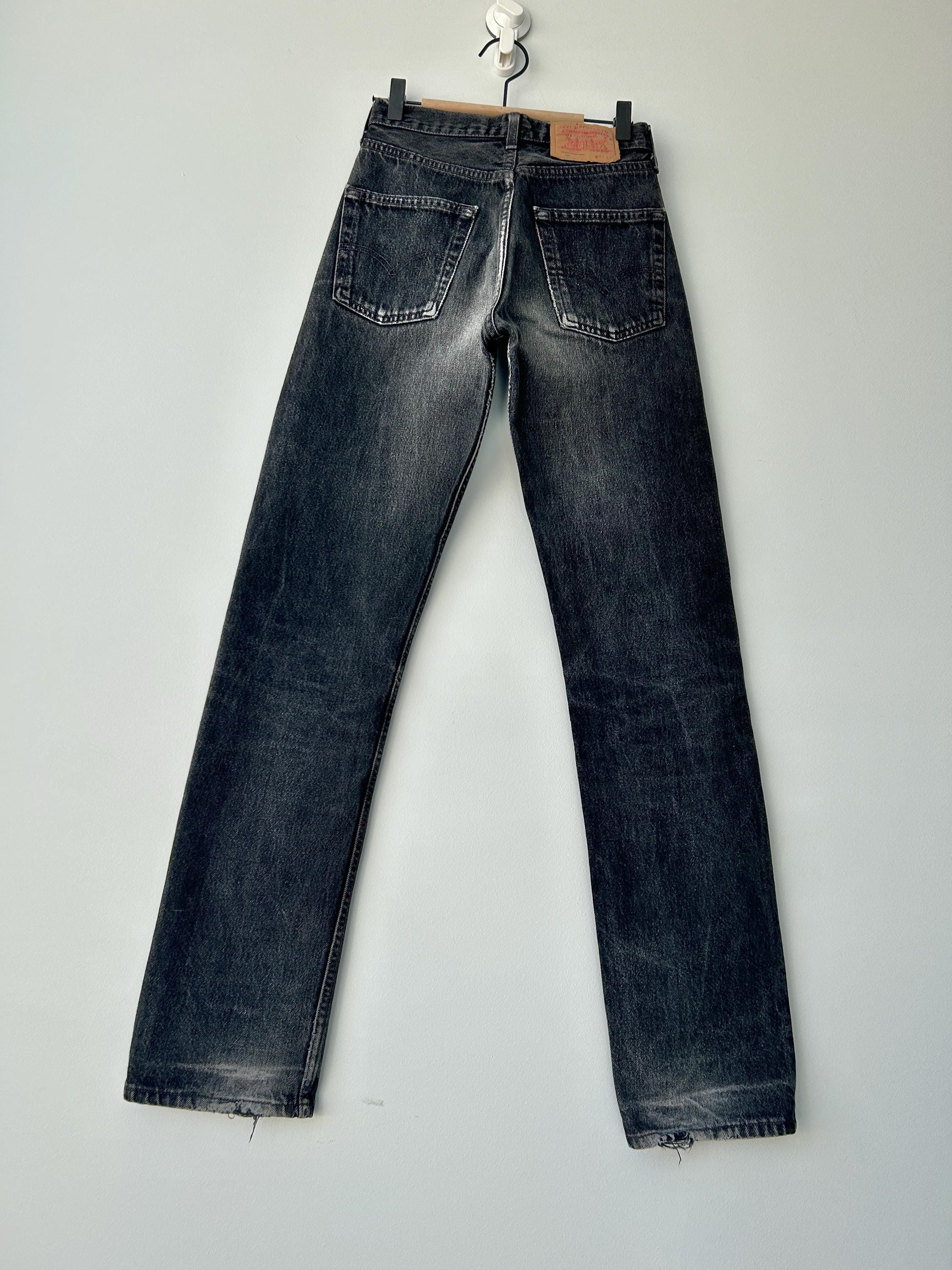 Levis 501 vintage w25 L32 Levi’s faded black denim straight leg Levi’s 501 90s vintage 501  (24”/25”