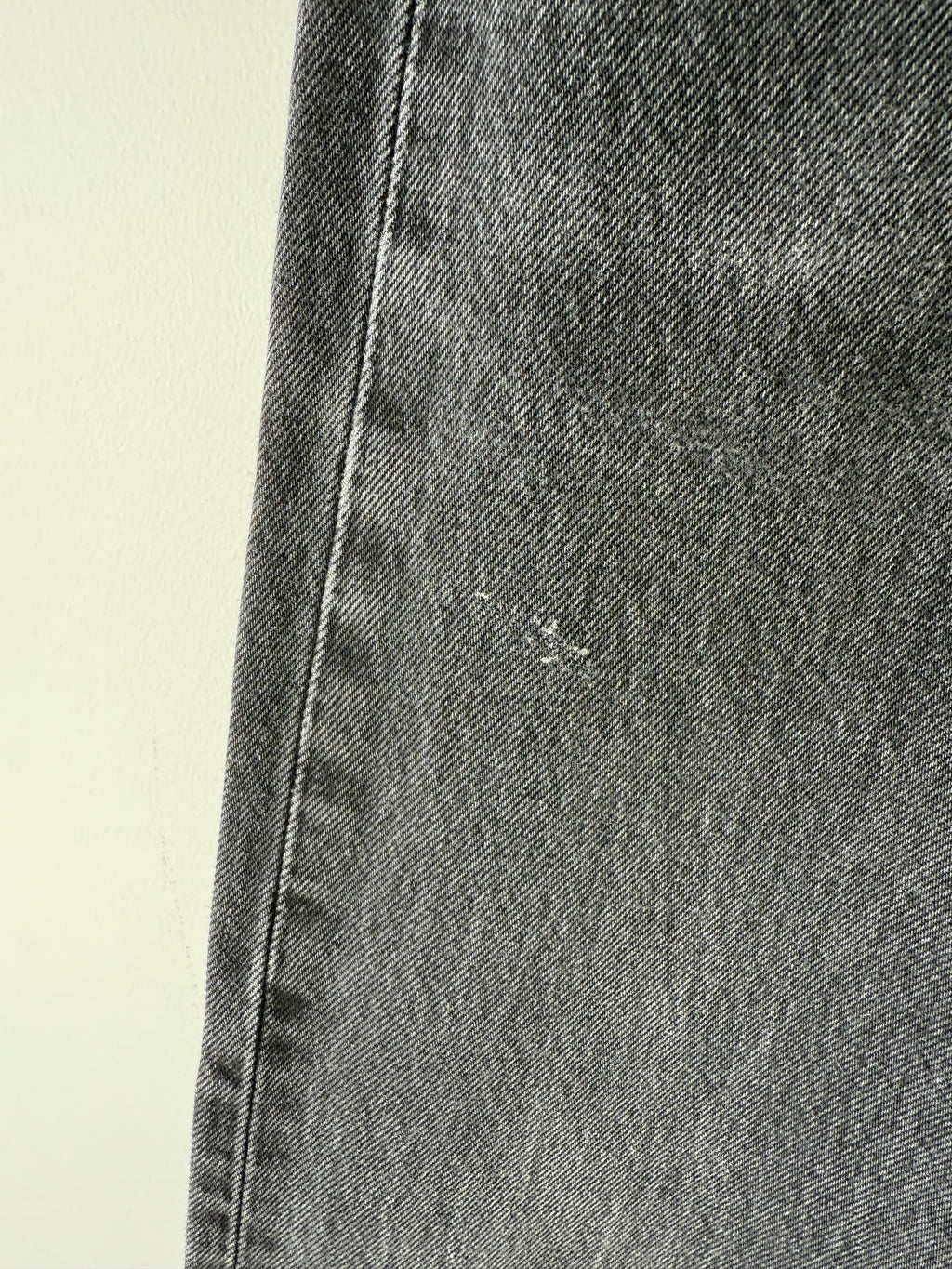 W28 L30 Levis 501 vintage 28” measured waist black made in 90s