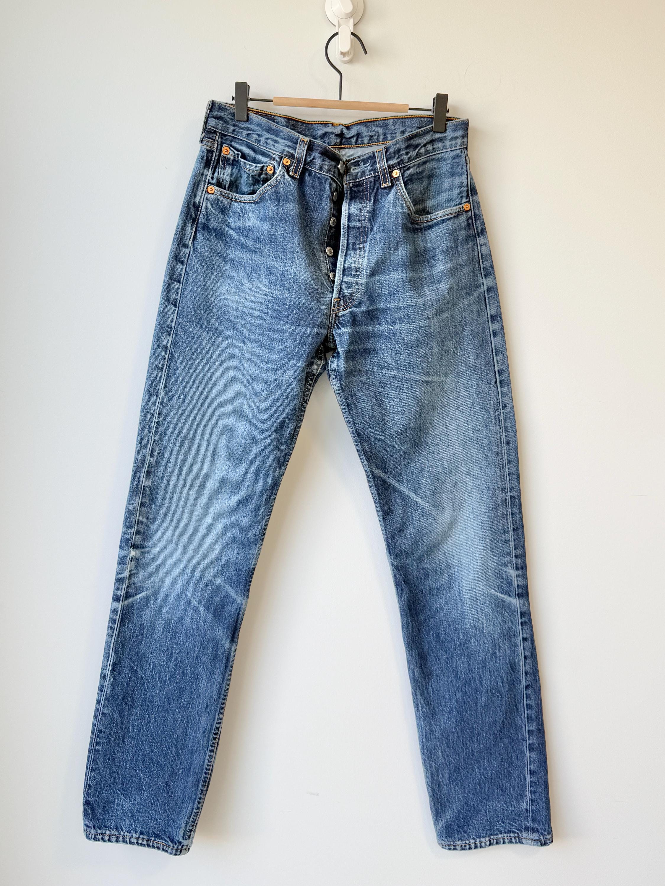 Levis 501 vintage w30 L35 dark faded blue 501s straight leg jeans 501 29”/30” waist