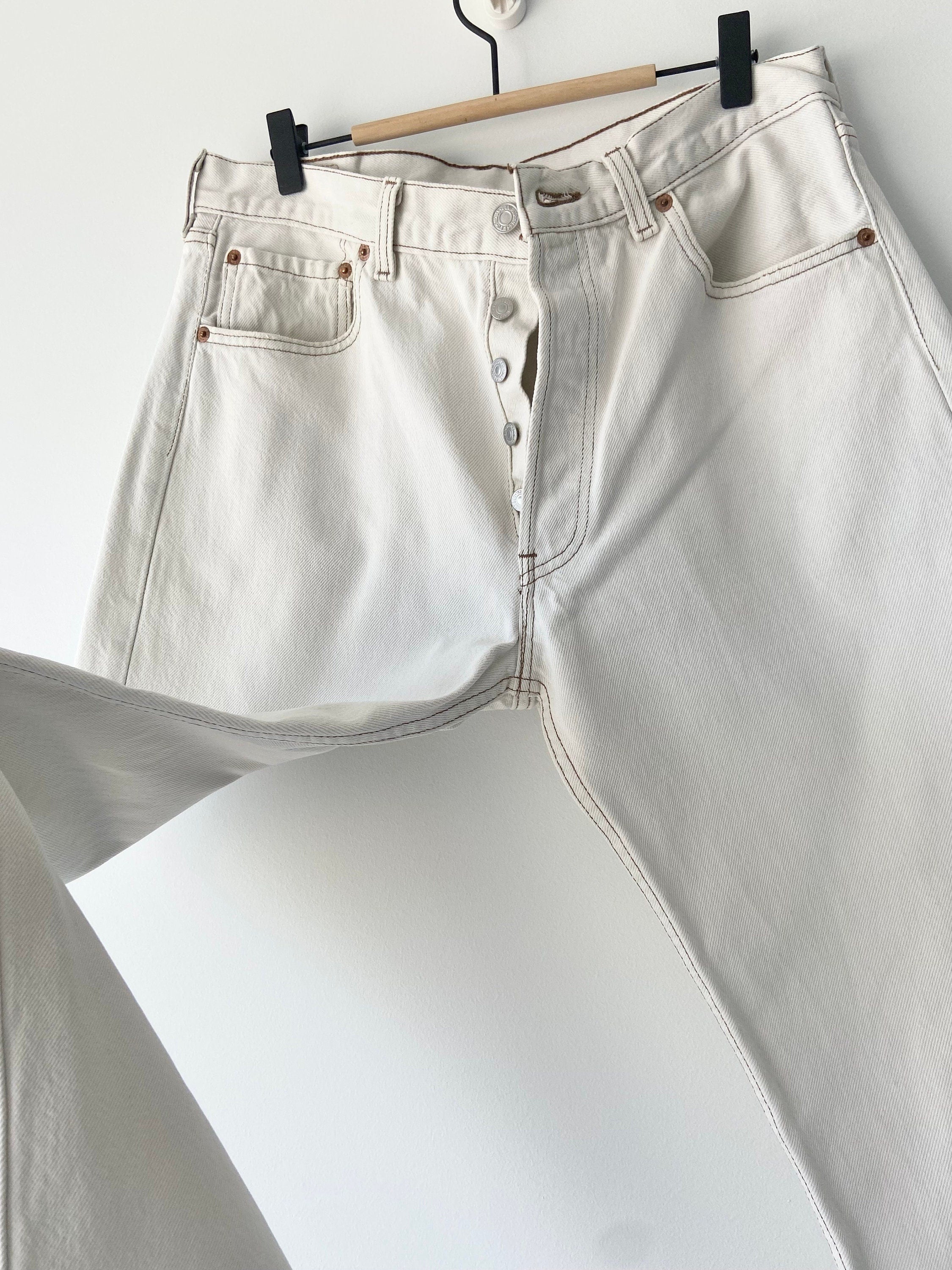 Vintage Levi’s 501 jeans w33 L36 90s vintage 501 jeans beige made in USA