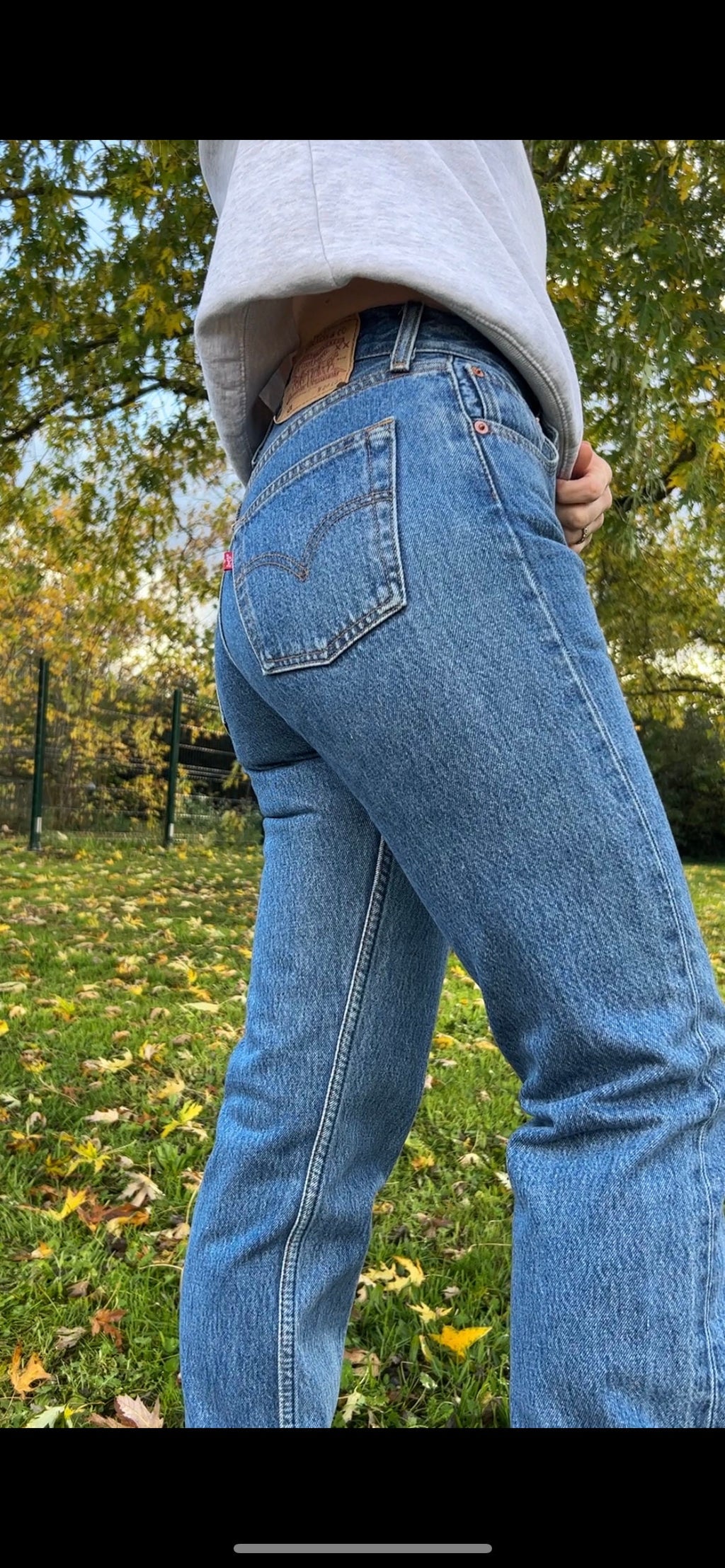 Levis 501 jeans w27 L33 light blue 90s levis medium blue denim 501 vintage Levi’s blue denim 501 vintage