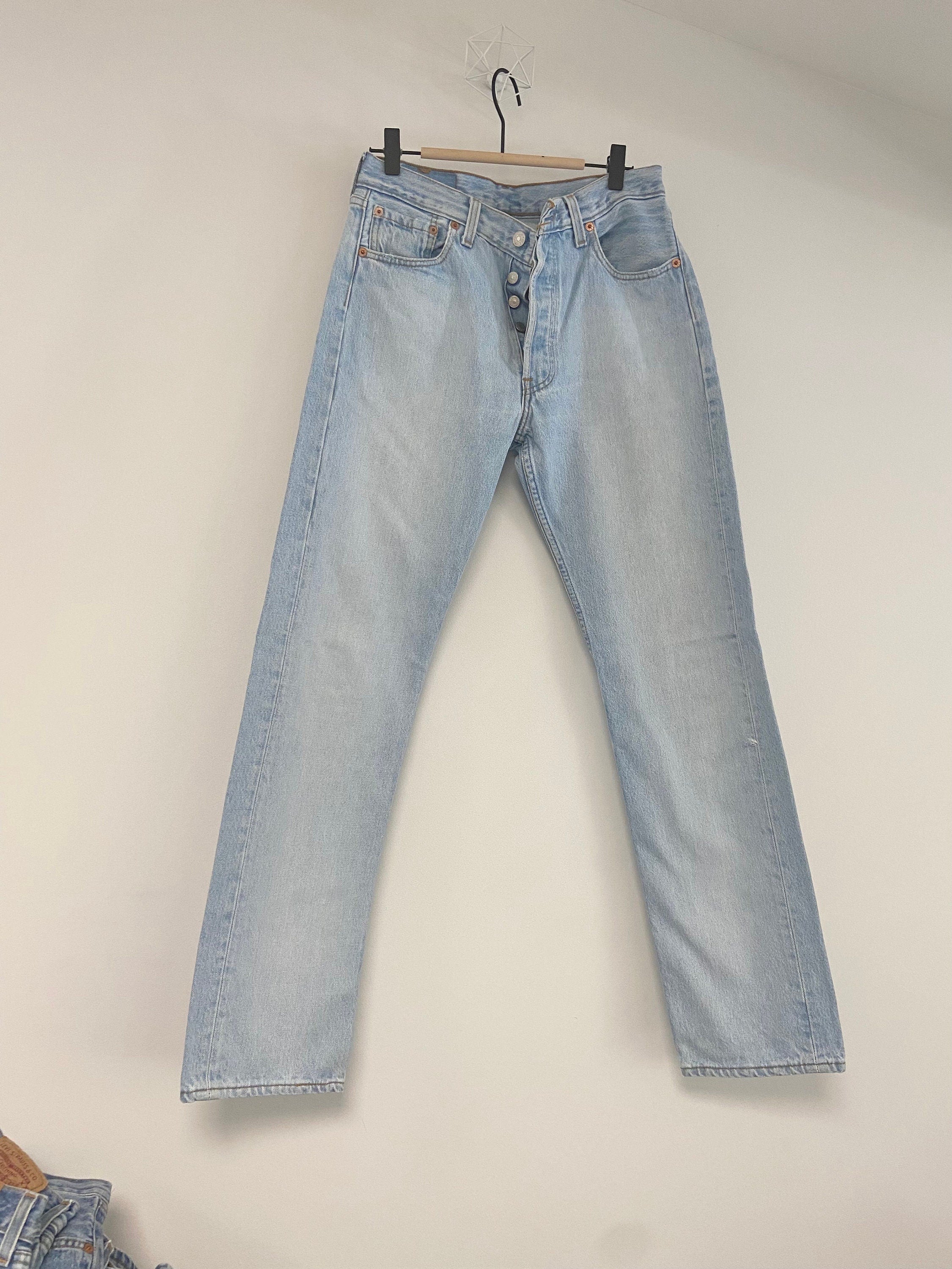 Vintage Levi’s 501xx jeans w29 L31 90s vintage 501 jeans light blue USA