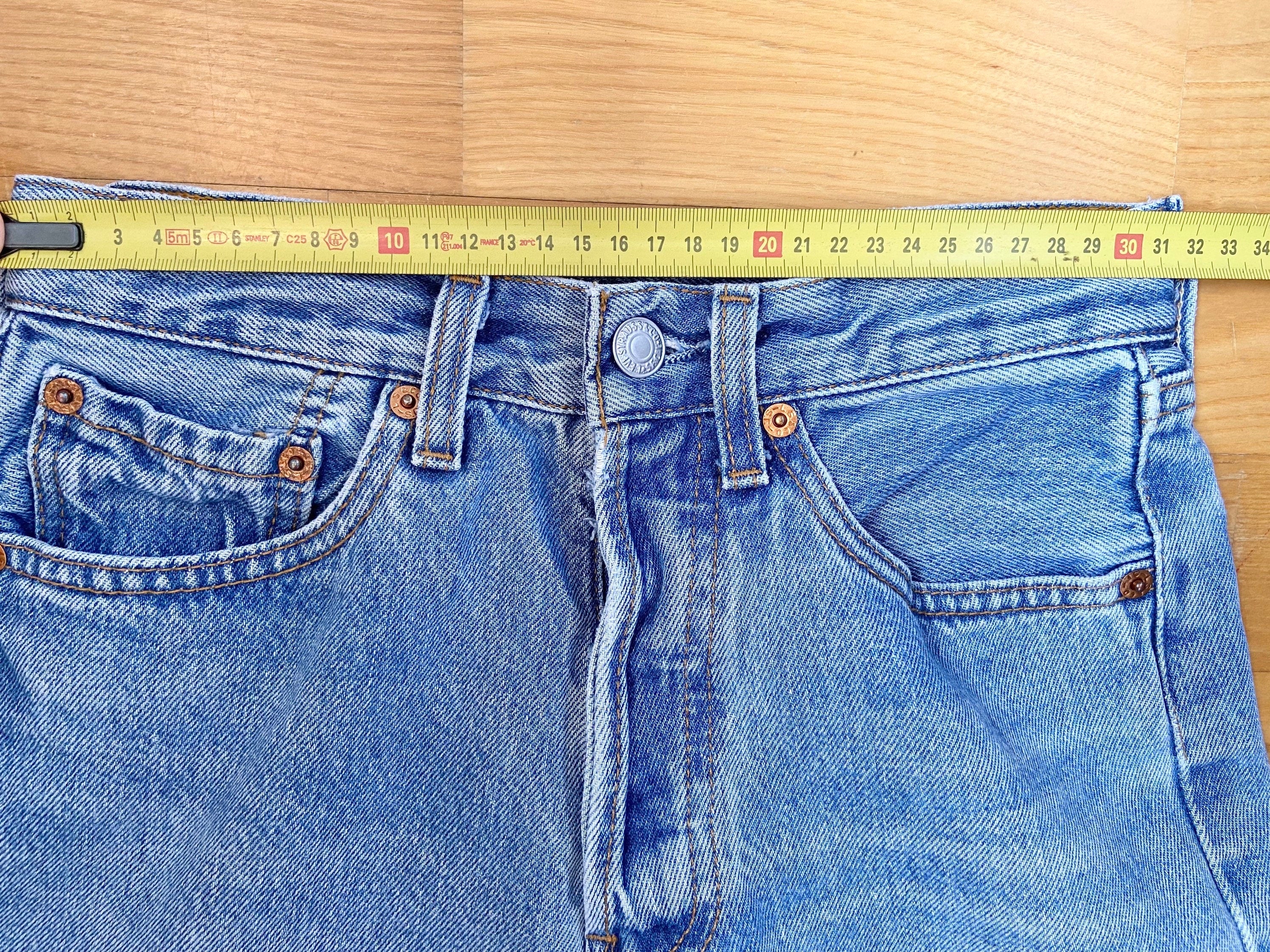 Vintage Levi’s 501 w24 waist made in France