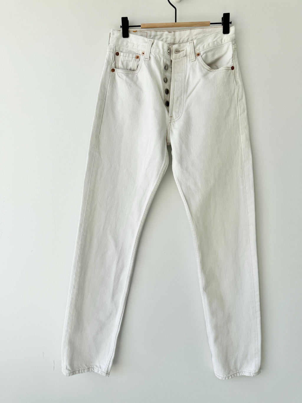 W27 L33 Levis 501 vintage 26-27” waist off white 501s made in Spain 90s