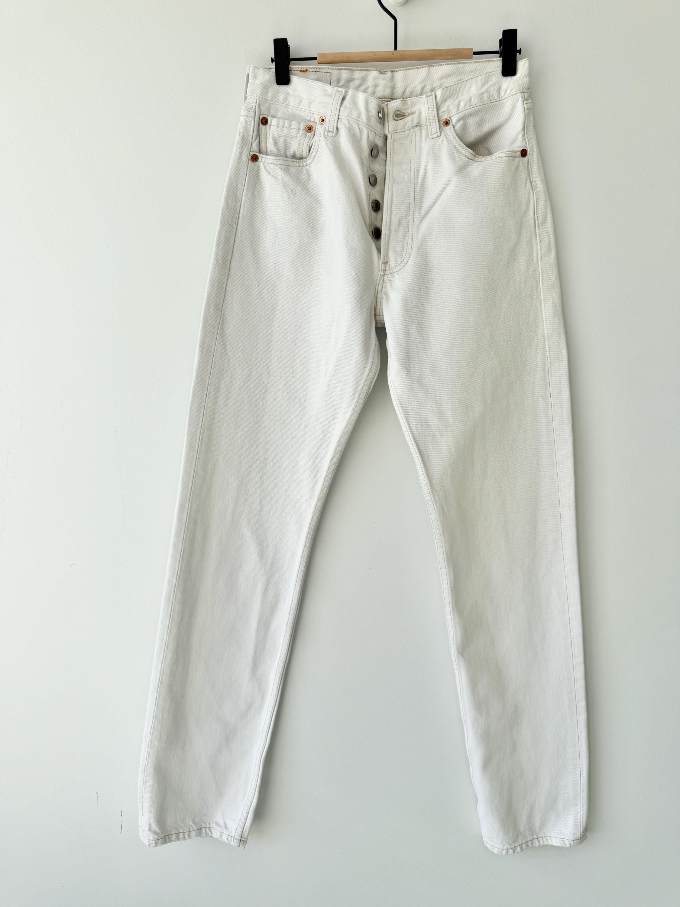 W27 L33 Levis 501 vintage 26-27” waist off white 501s made in Spain 90s