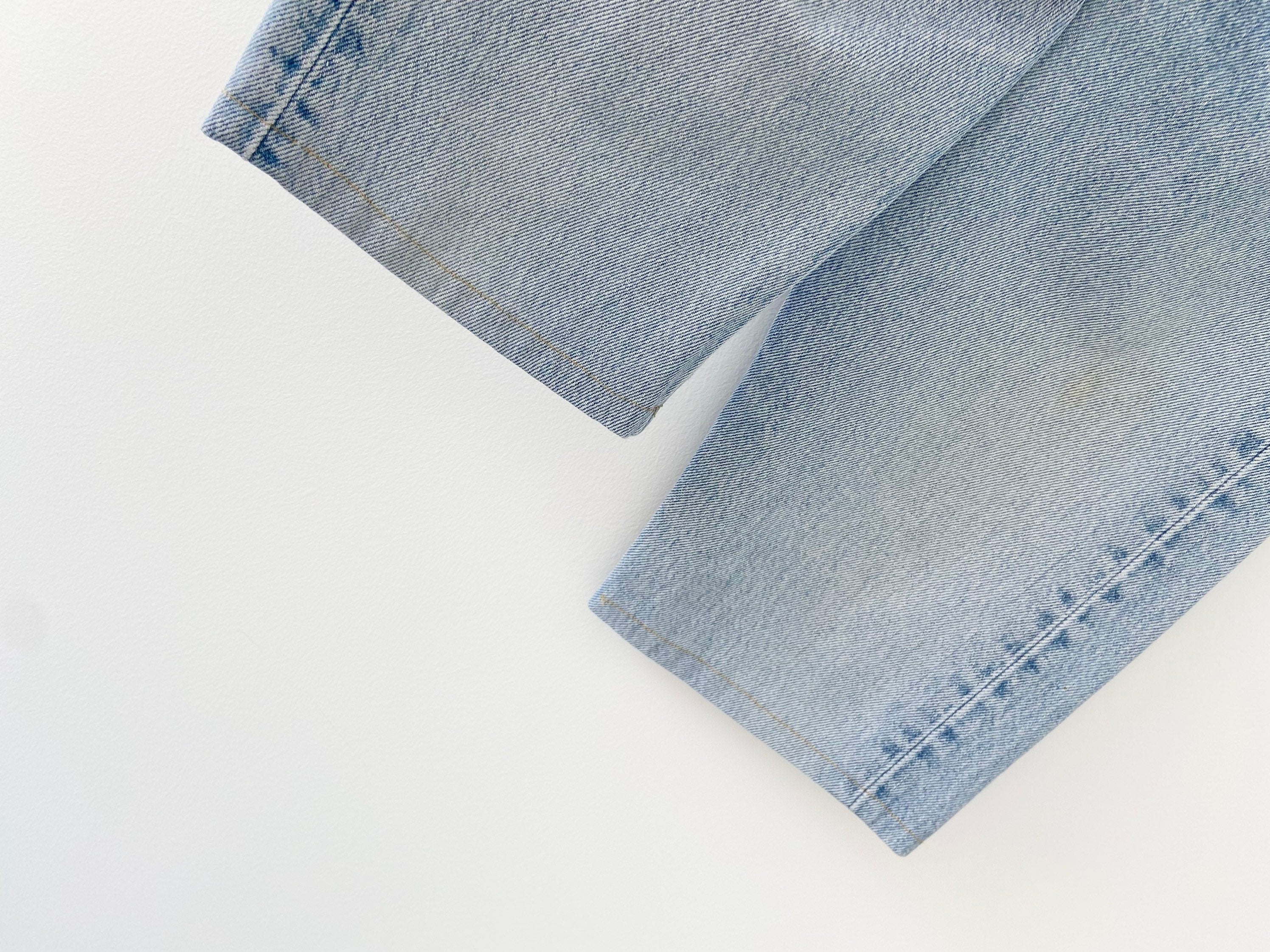 w25 Vintage Levi’s 501 light blue shorts made in Poland 90s