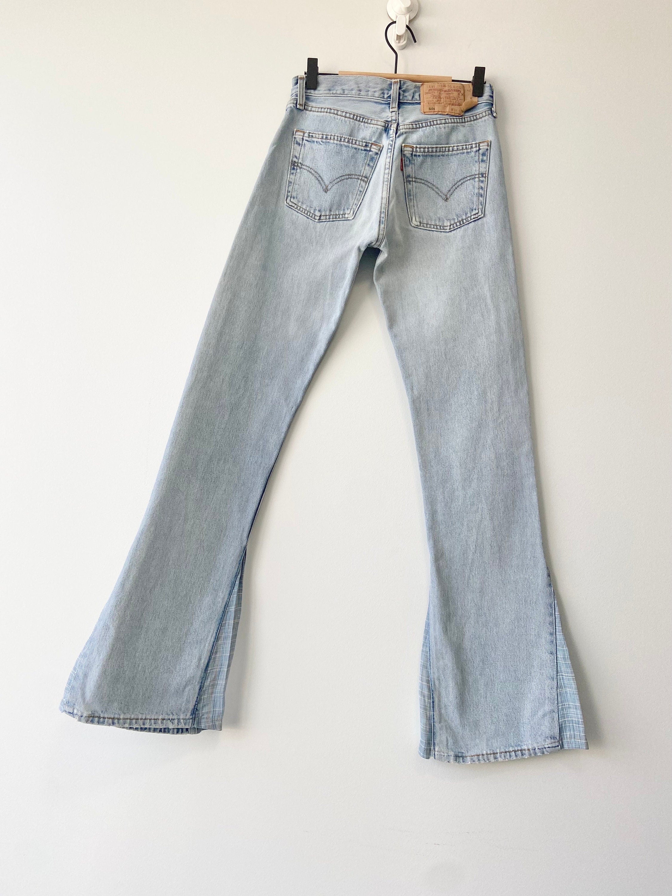 Levis 501 jeans w25 L34 90s light wash faded blue flared faded wash blue 501 vintage 501s