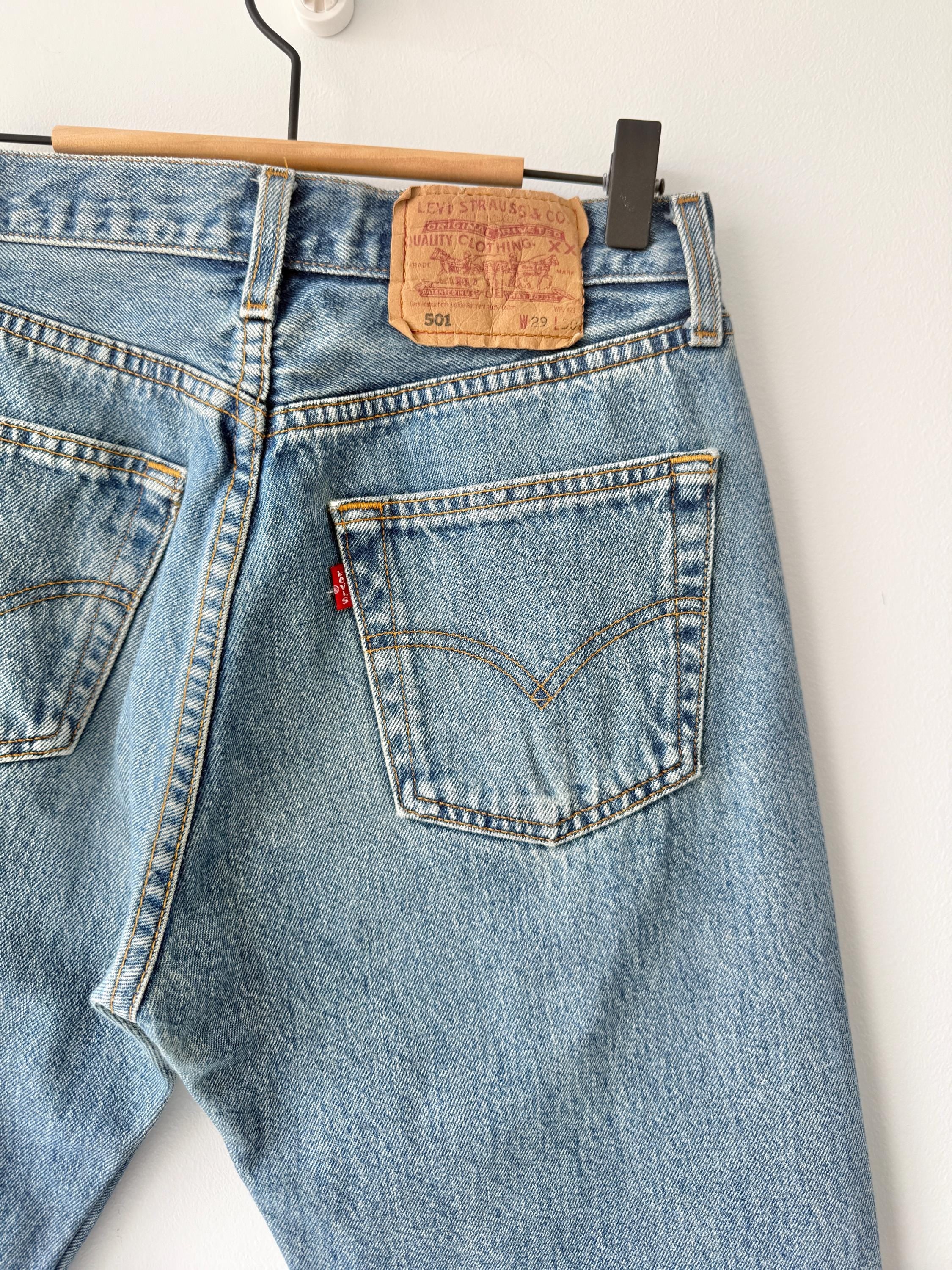 W27 L30 re done Levis 501 vintage 26-27” measured waist medium blue
