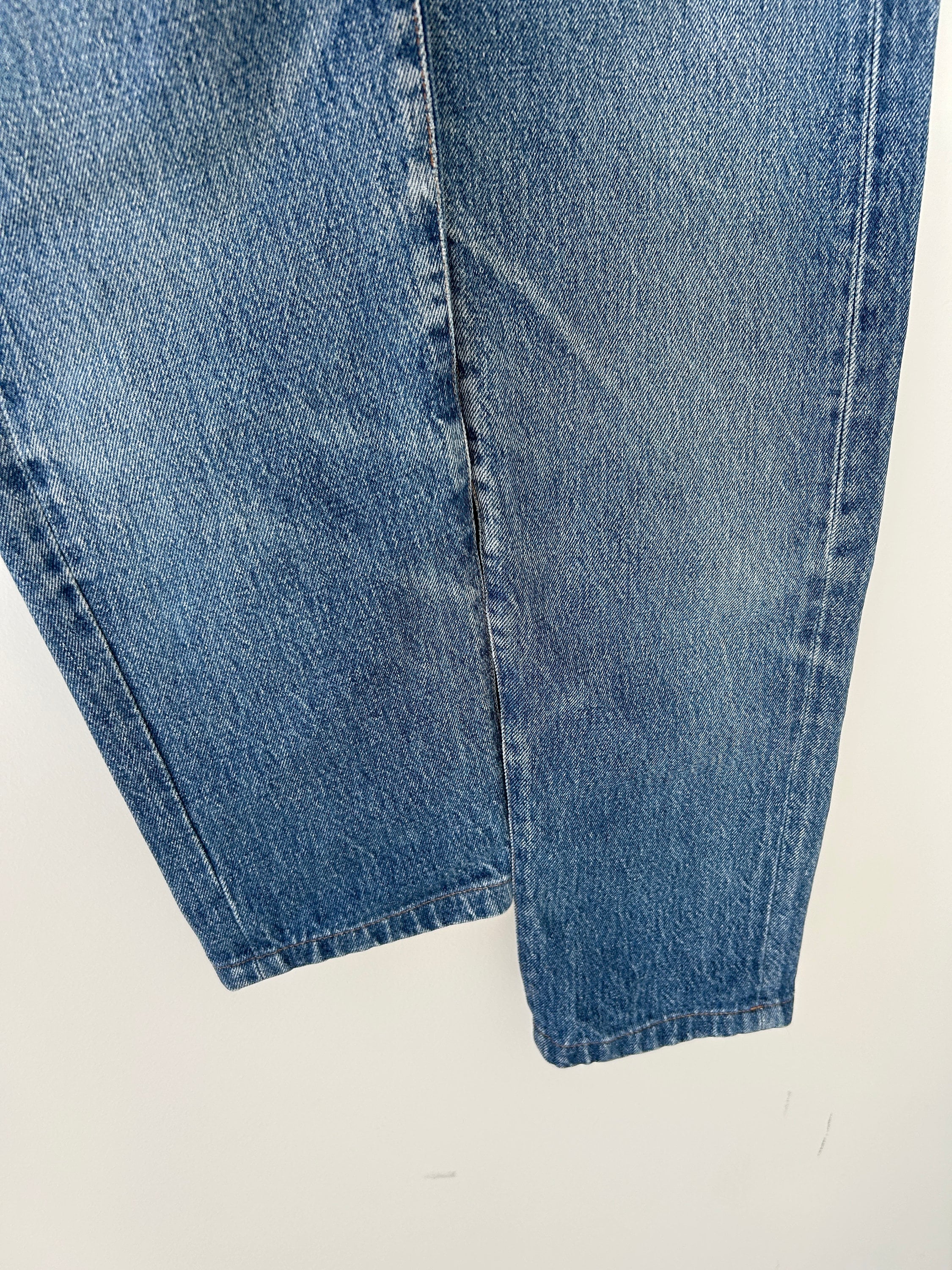 Levis 501 vintage w25 L27 Levi’s faded dark blue made in 80s straight leg 501 vintage Levi’s 501