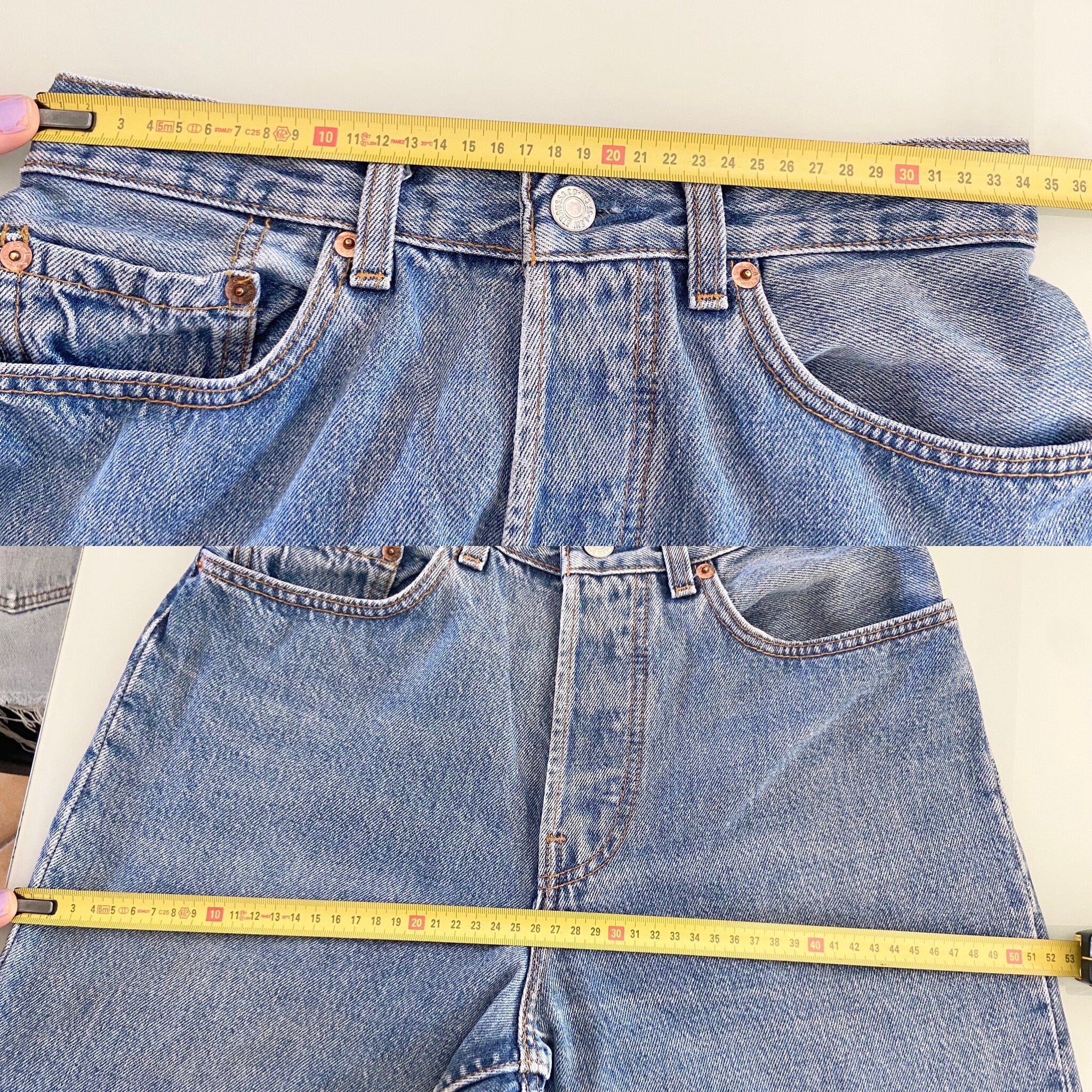 Vintage Levi’s 901  w26” L28” made in USA  Faded medium blue denim