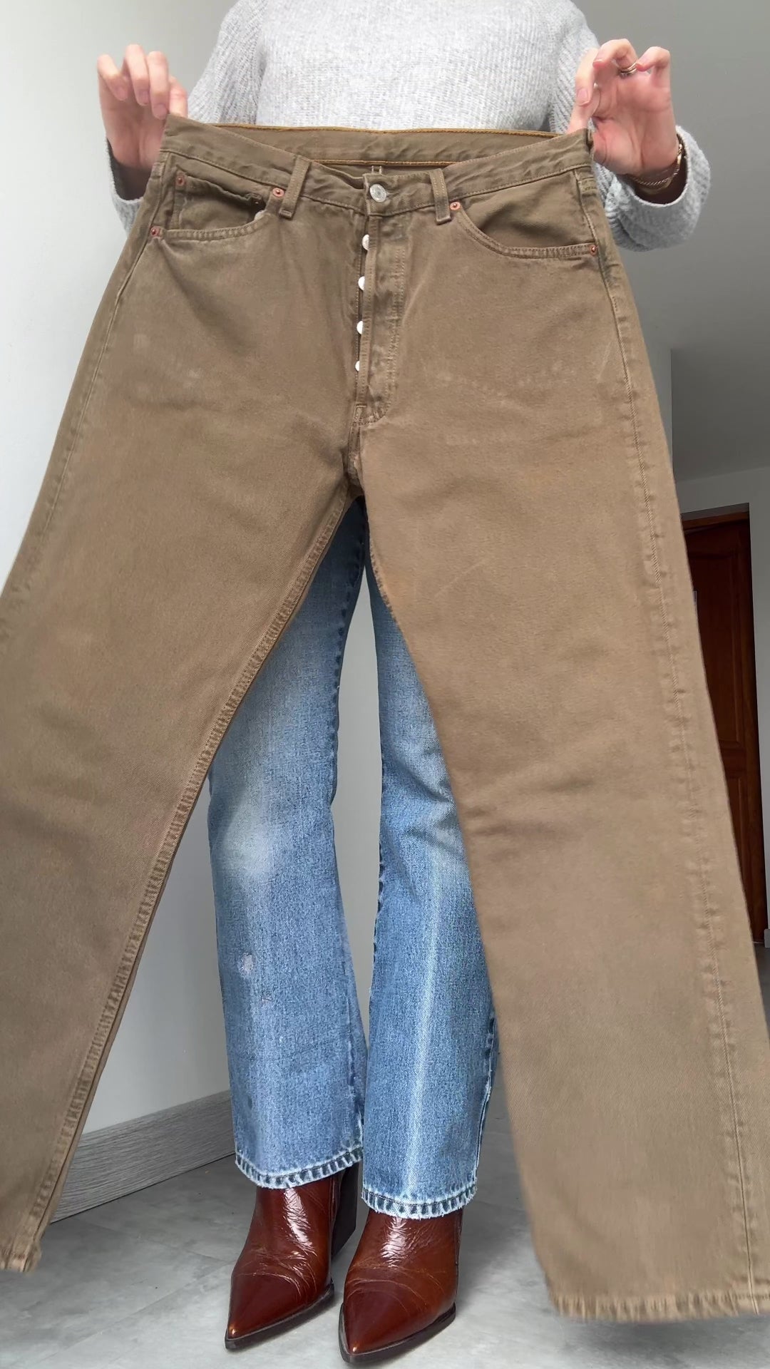 W30 L28 vintage Levis 501s 29/30” khaki/ brown Levi’s 501s 90s